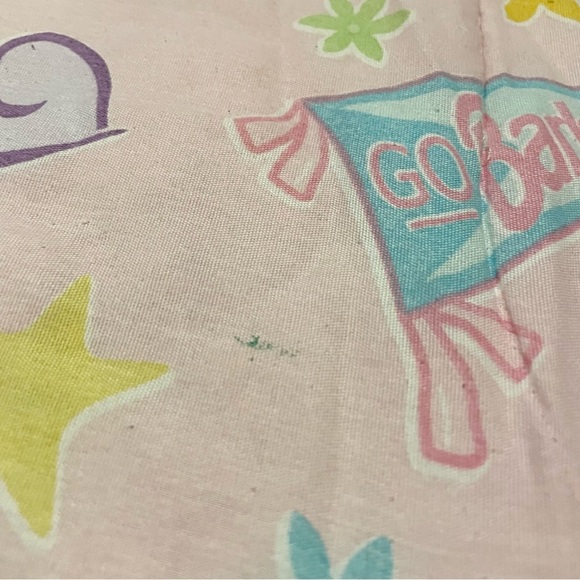 Vintage 1998 Barbie Cheer Leader Reversible Comforter - Picture 12 of 16